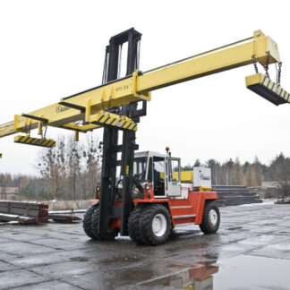 Heavy Lift - fork truck magnets for plate handling